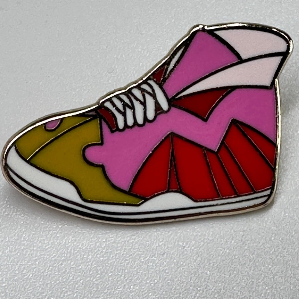 Disney Pin Aurora Sleeping Beauty Princess Sneaker Box Lunch Mystery #159055 '08